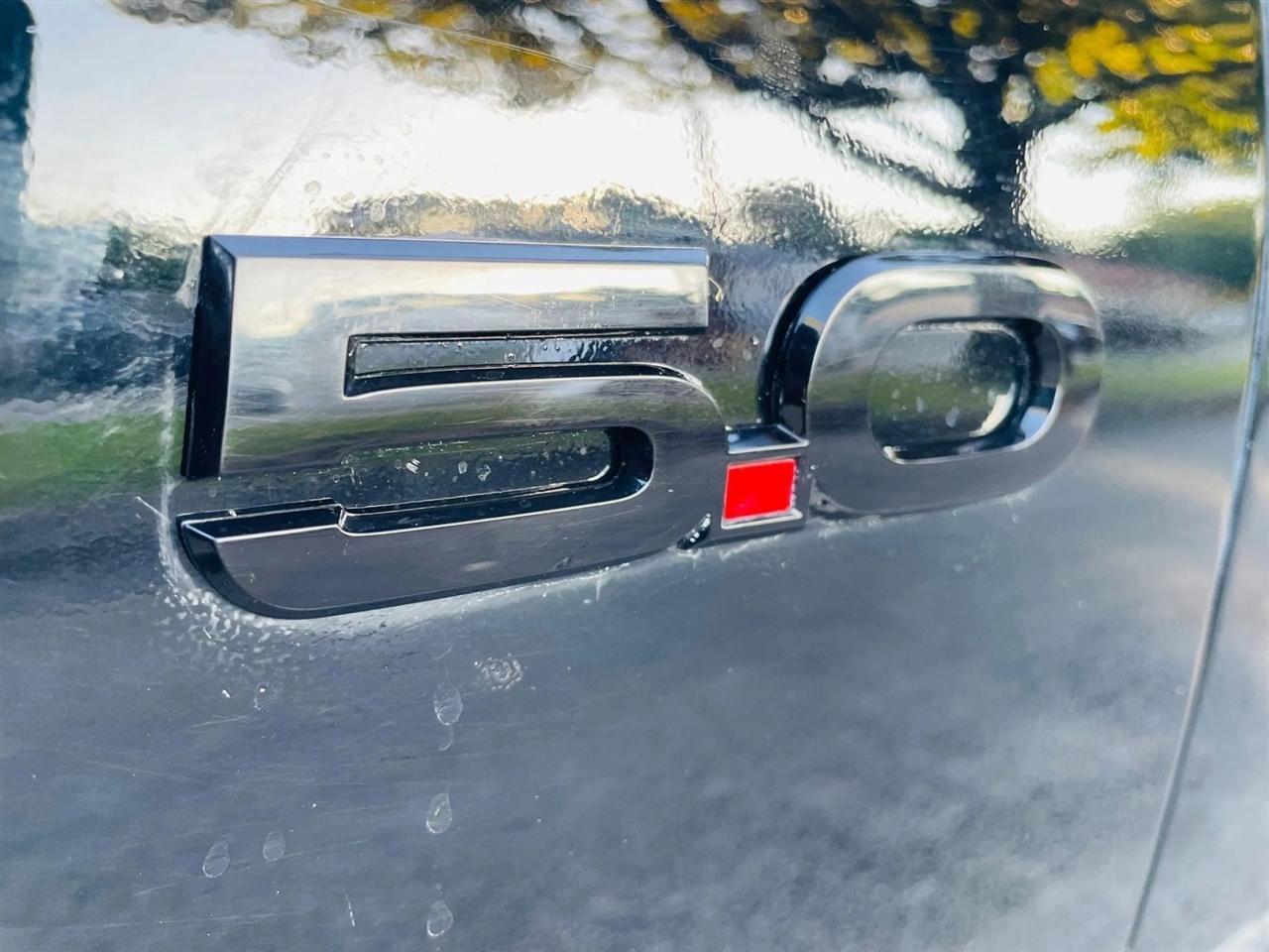 Ford Mustang - Thumbnail 16