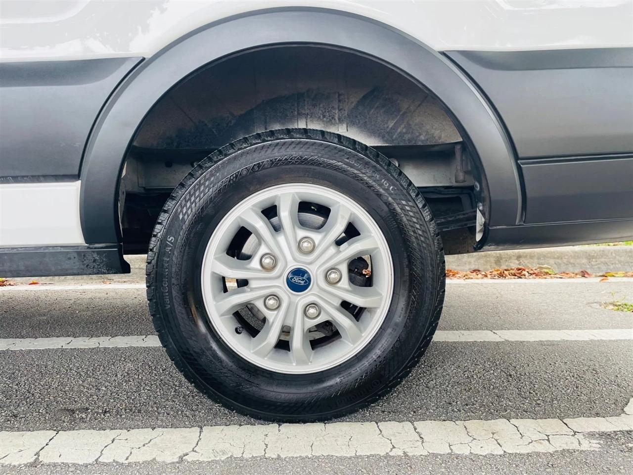 Ford Transit - Thumbnail 2