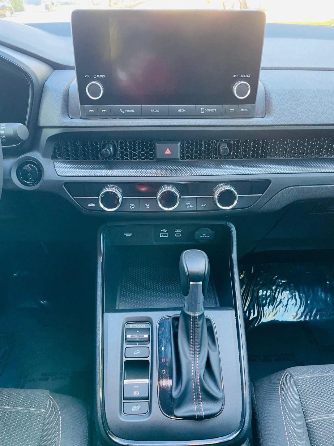 Honda Cr-V Hybrid - Thumbnail 15