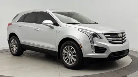 Cadillac Xt5 Luxury Fwd - Thumbnail 4