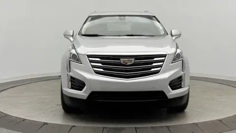 Cadillac Xt5 Luxury Fwd - Thumbnail 3