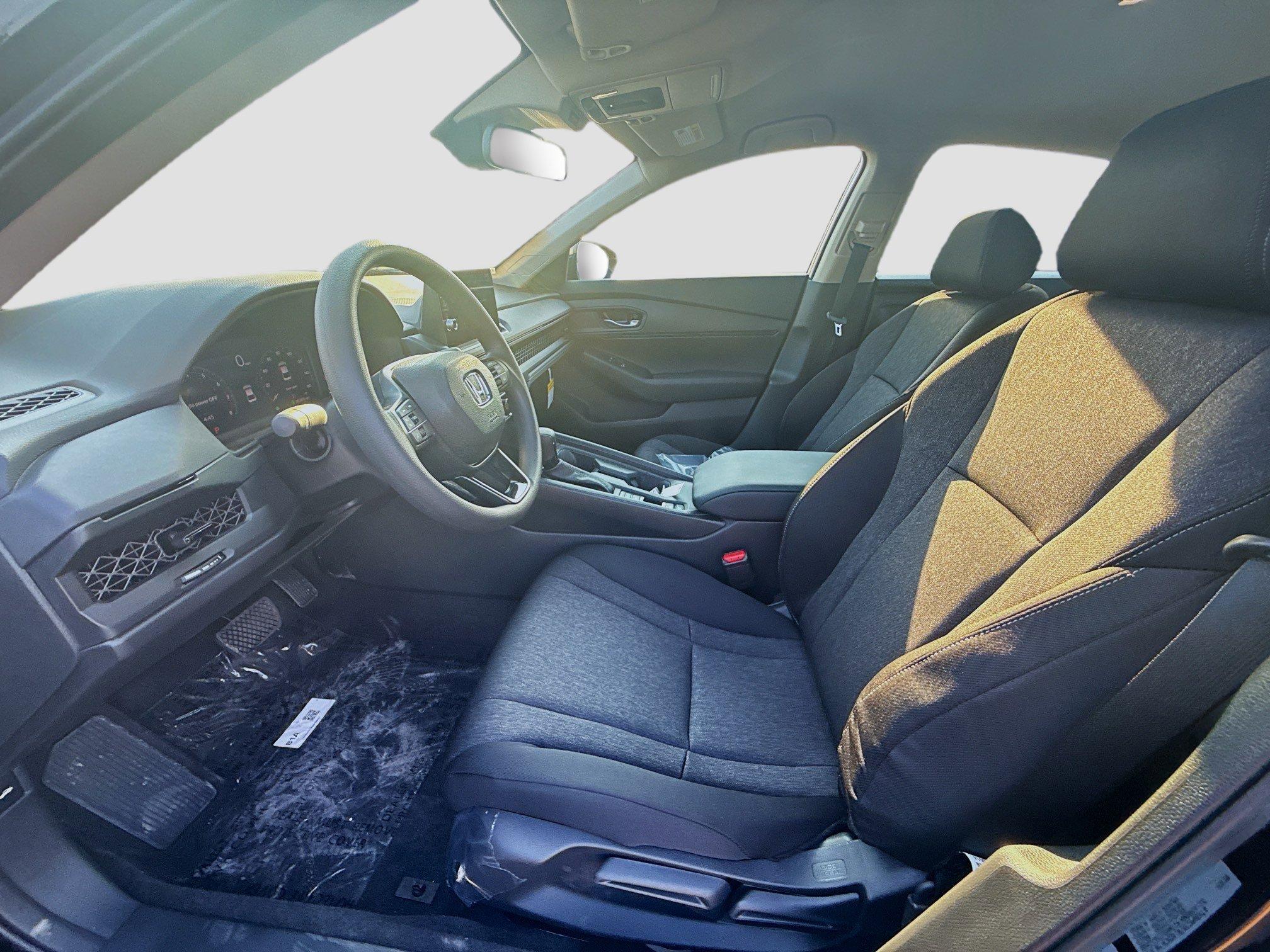 Honda Accord Sedan Lx Fwd - Thumbnail 17