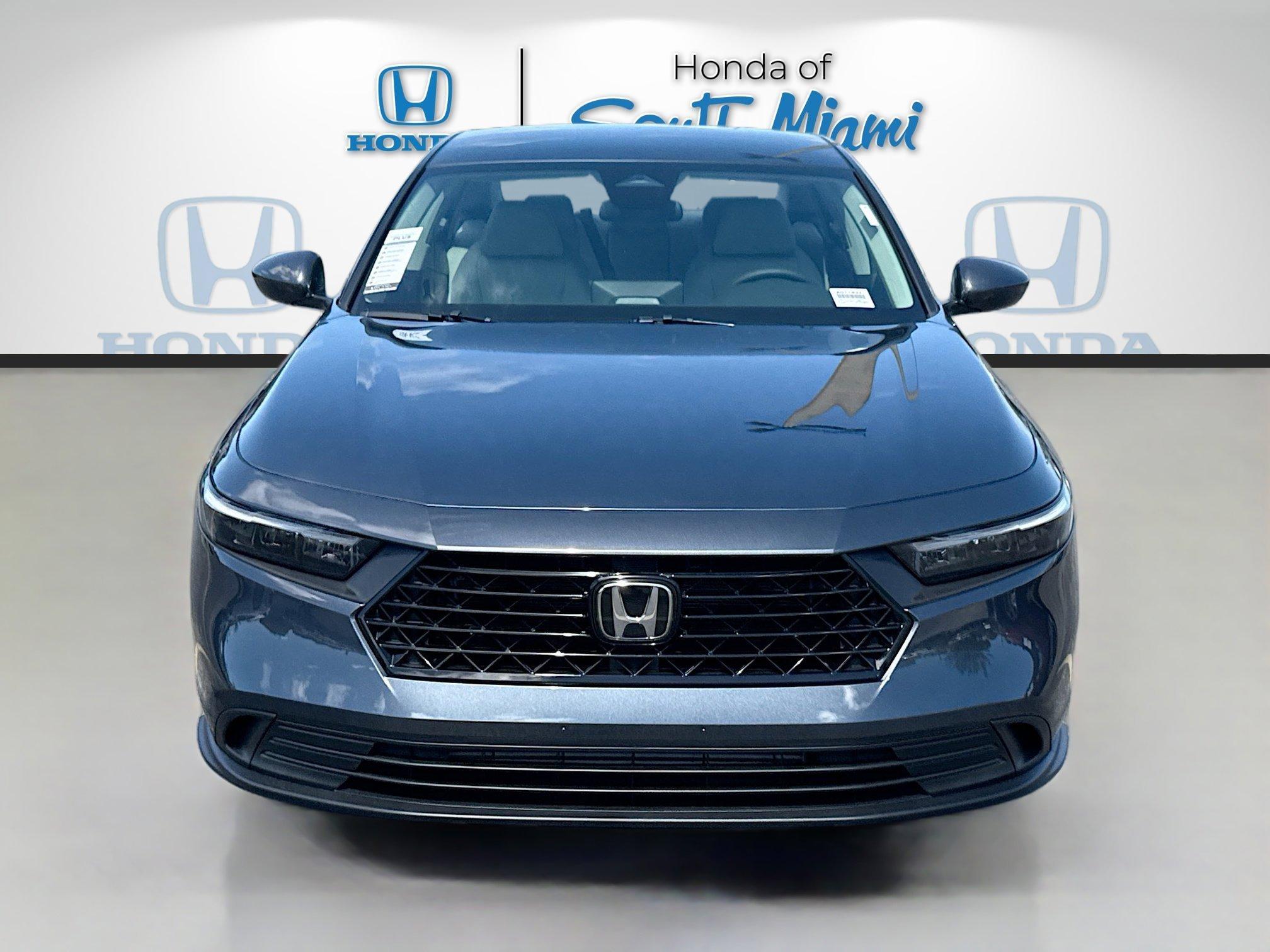 Honda Accord Sedan Lx Fwd - Thumbnail 3