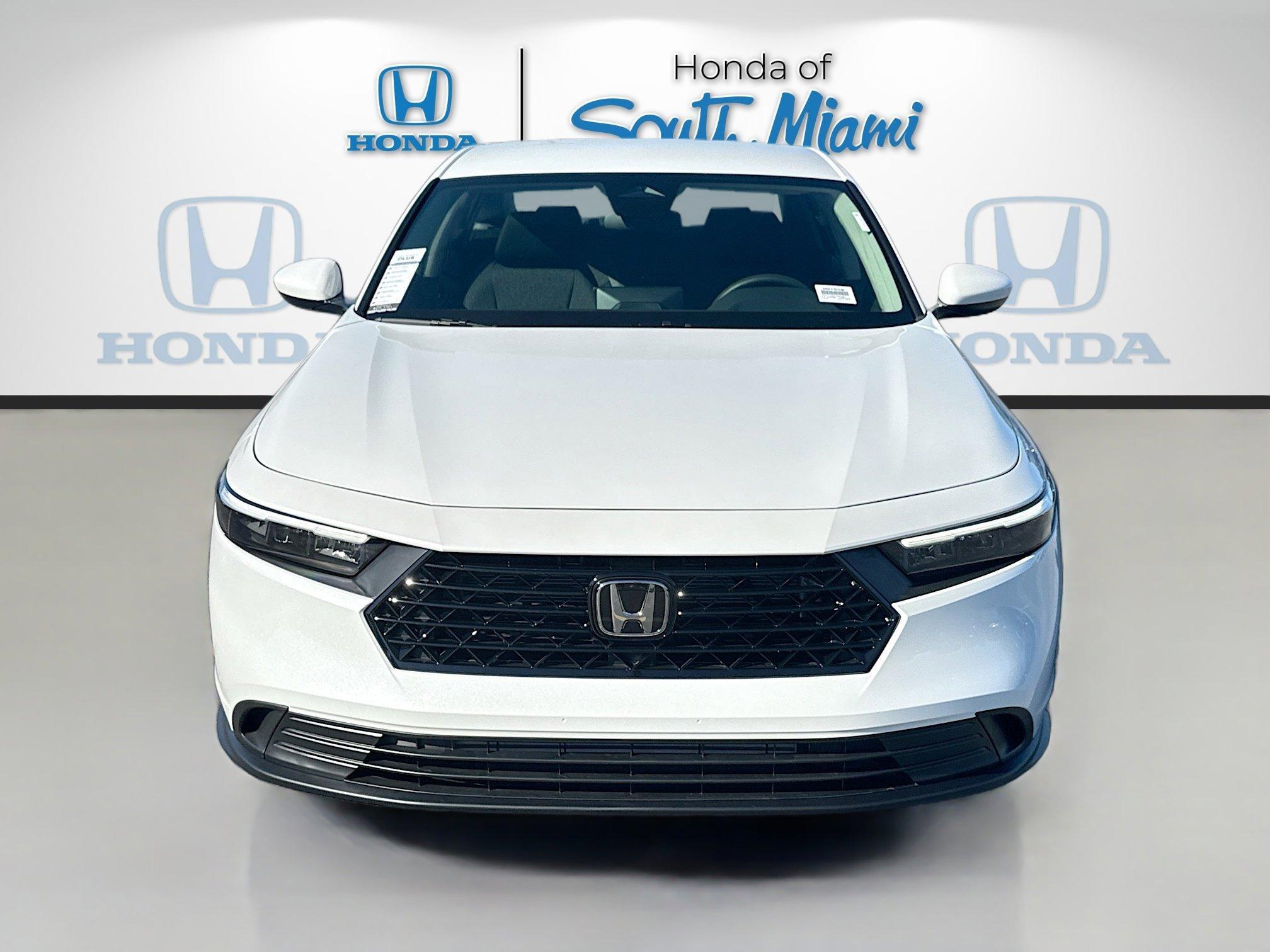 Honda Accord Sedan Lx Fwd - Thumbnail 3