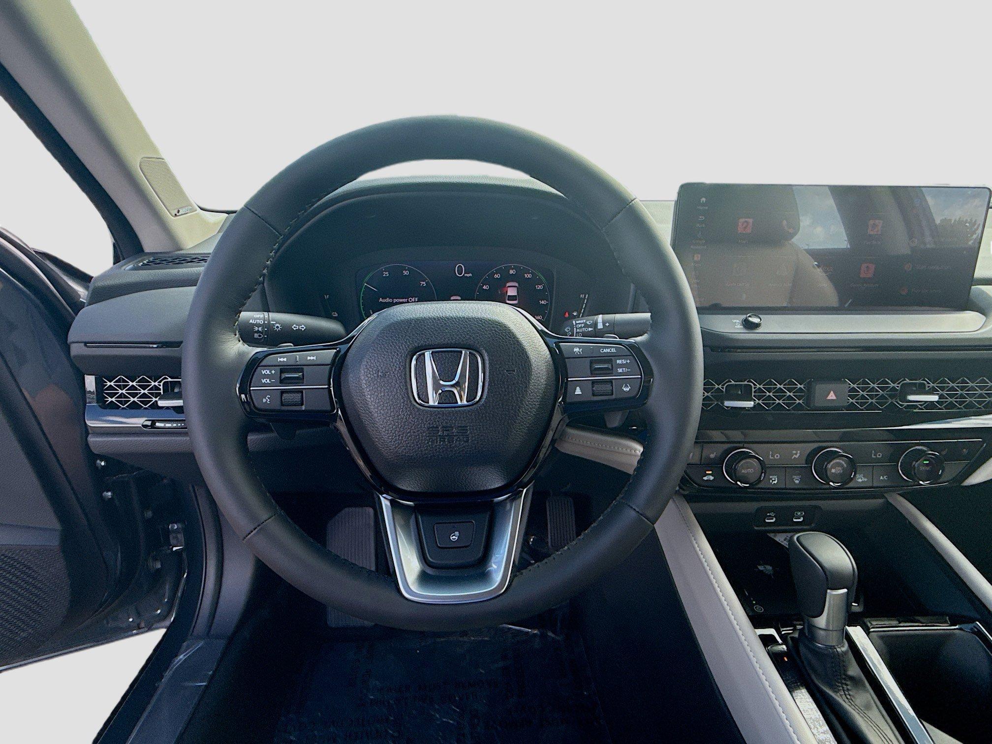 Honda Accord Hybrid Touring Fwd - Thumbnail 11