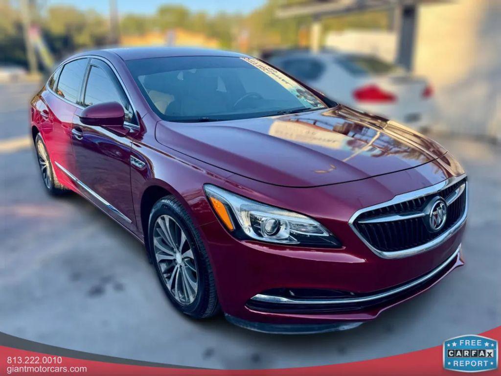 Buick Lacrosse - Thumbnail 9
