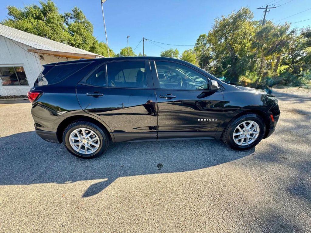 Chevrolet Equinox - Thumbnail 14