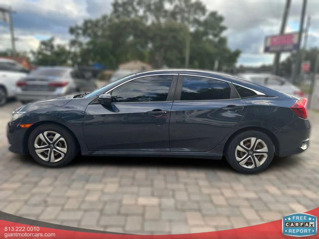 Honda Civic - Thumbnail 14