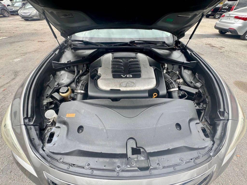 Infiniti M - Thumbnail 17