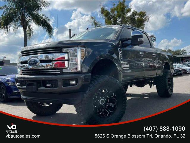 FORD F250 SUPER DUTY CREW CAB - View 1