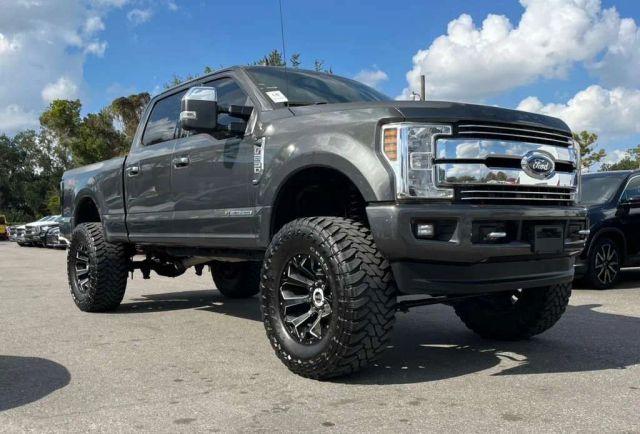 FORD F250 SUPER DUTY CREW CAB - Thumbnail 4