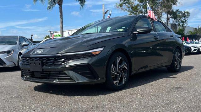 HYUNDAI ELANTRA - Thumbnail 2