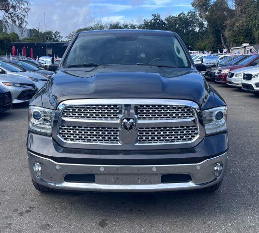 RAM 1500 CREW CAB - Thumbnail 3