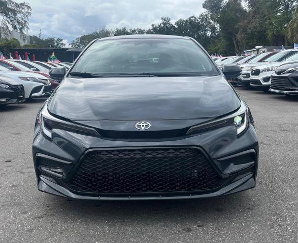 TOYOTA COROLLA - Thumbnail 3