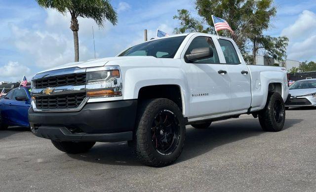 CHEVROLET SILVERADO 1500 DOUBLE CAB - Thumbnail 2