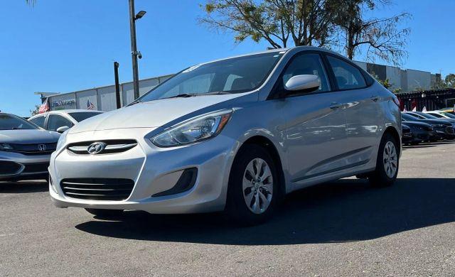 HYUNDAI ACCENT - Thumbnail 3