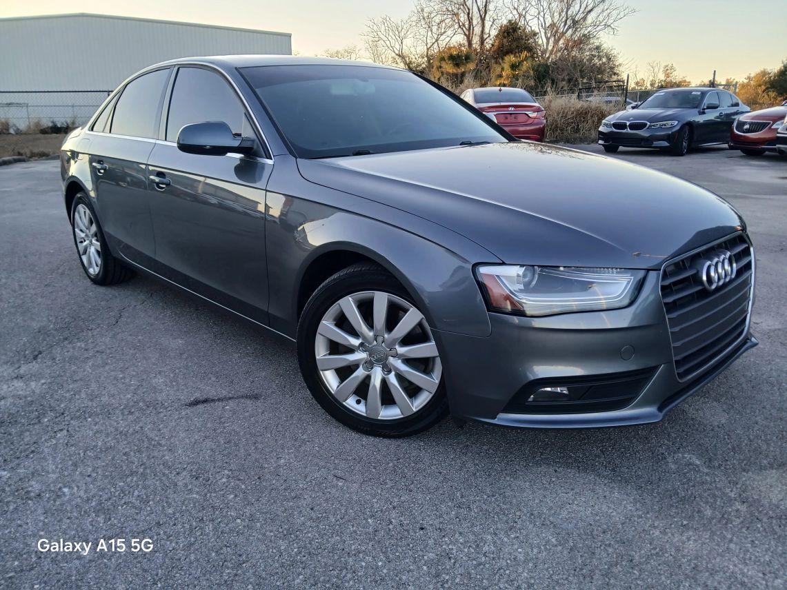 Audi A4 - View 1