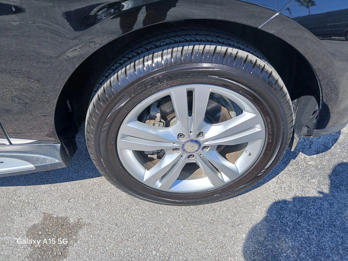 Mercedes-Benz M-Class - Thumbnail 20