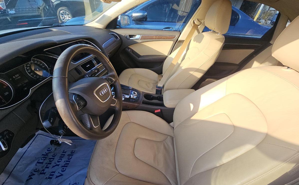 Audi A4Premium Plus - Thumbnail 7