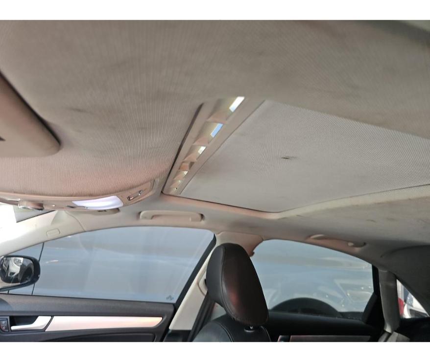 Audi A42.0T Quattro Premium 4Dr Sedan - Thumbnail 10