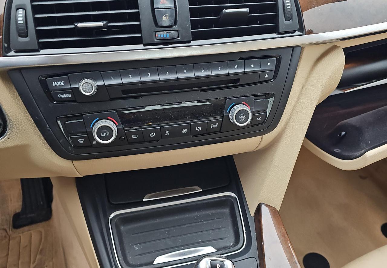 Bmw 320I4Dr Sedan - Thumbnail 14