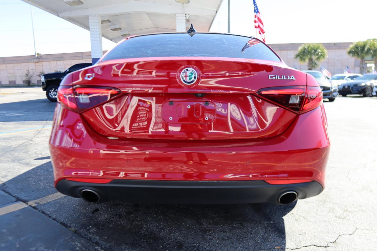 Alfa Romeo Giuliaawd - Thumbnail 8