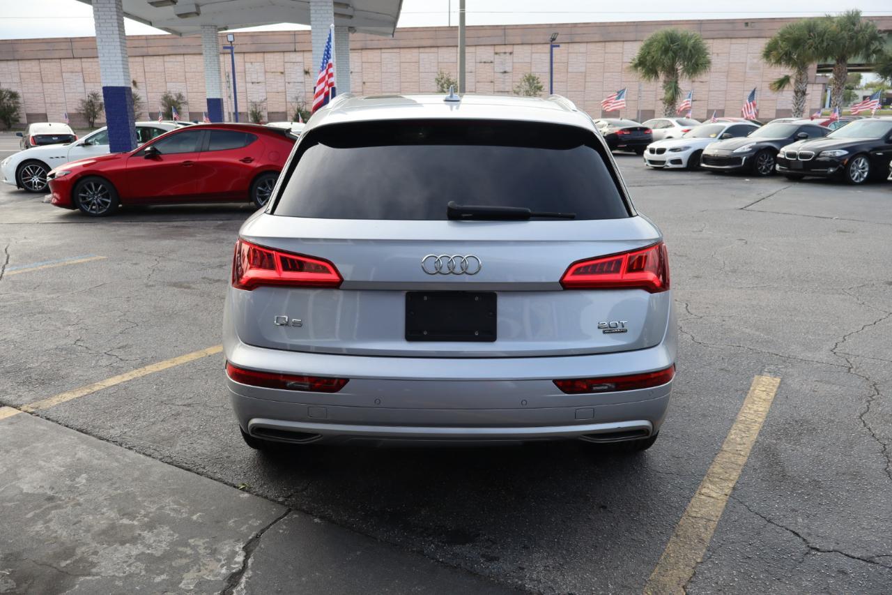 Audi Q52.0 Tfsi Tech Premium Plus - Thumbnail 3