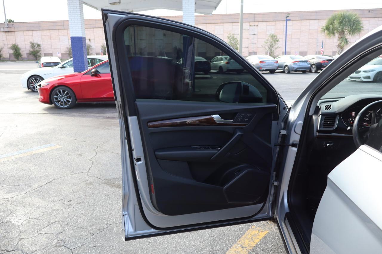 Audi Q52.0 Tfsi Tech Premium Plus - Thumbnail 9