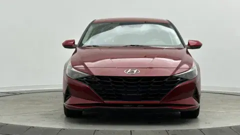 Hyundai Elantra Sel - Thumbnail 3