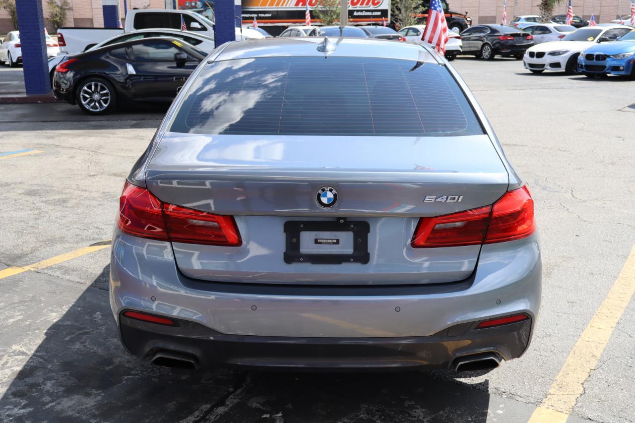 Bmw 5 Series540I Sedan - Thumbnail 6