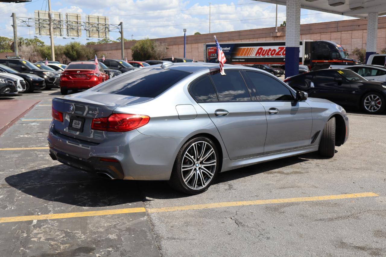 Bmw 5 Series540I Sedan - Thumbnail 3