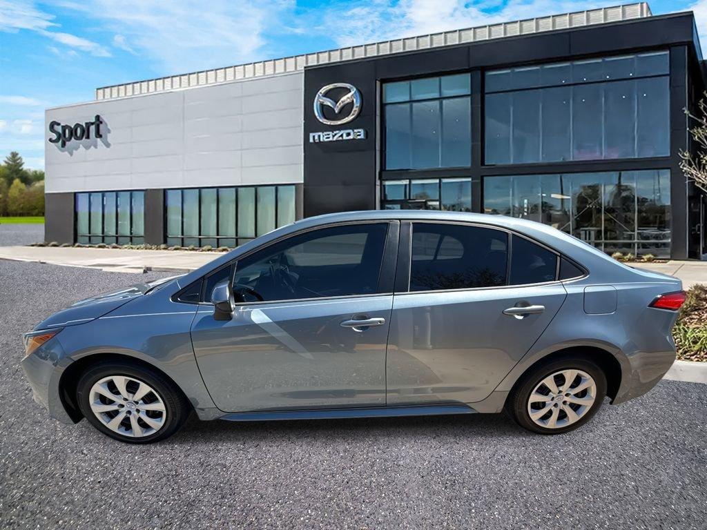 Toyota Corolla Le - Thumbnail 8