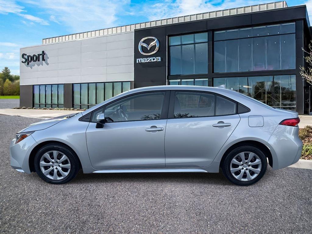 Toyota Corolla Le - Thumbnail 8