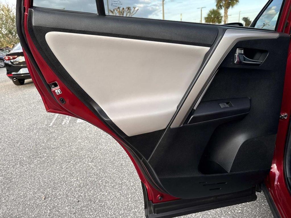 Toyota Rav4 Xle - Thumbnail 14