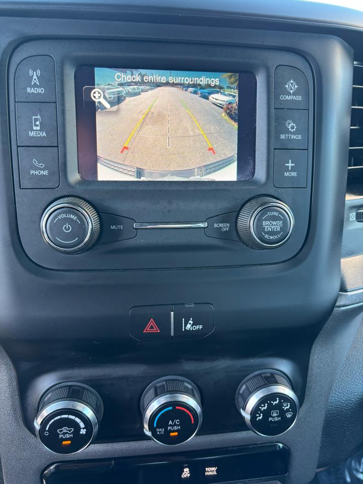 Ram 1500Tradesman Quad Cab 2Wd - Thumbnail 12