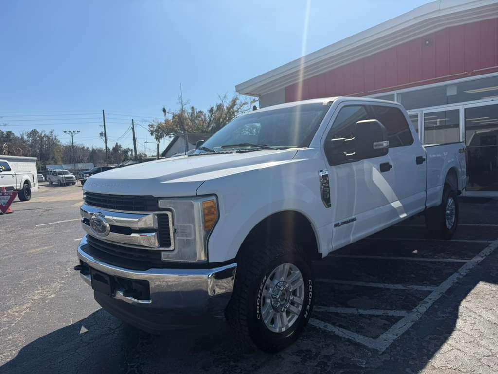 Ford F-250 Sdxlt Crew Cab Long Bed 4Wd - Thumbnail 3