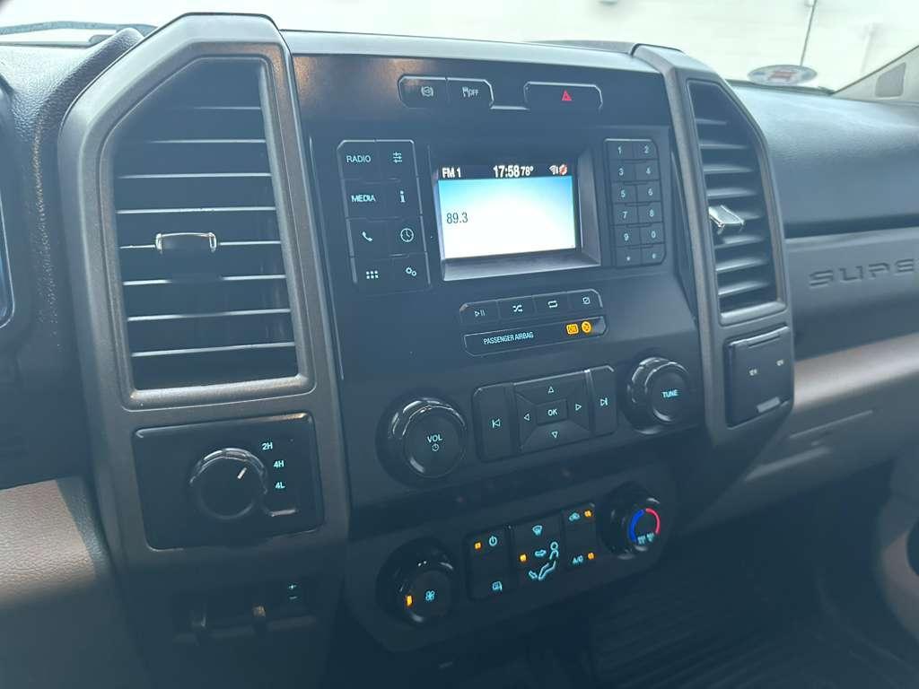 Ford F-350 Sdxl Crew Cab Long Bed Drw 4Wd - Thumbnail 20