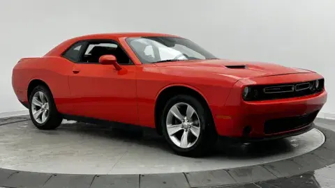Dodge Challenger Sxt - Thumbnail 4