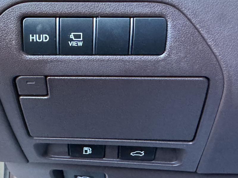 Lexus Ls 500 *Luxury Package*1 Owner*24' Hud* 26K Mi*$101K Msrp - Thumbnail 16