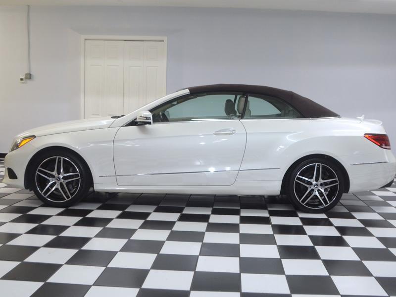 Mercedes-Benz E-Class E 400 3.0L Automatic 1 Owner - Thumbnail 6