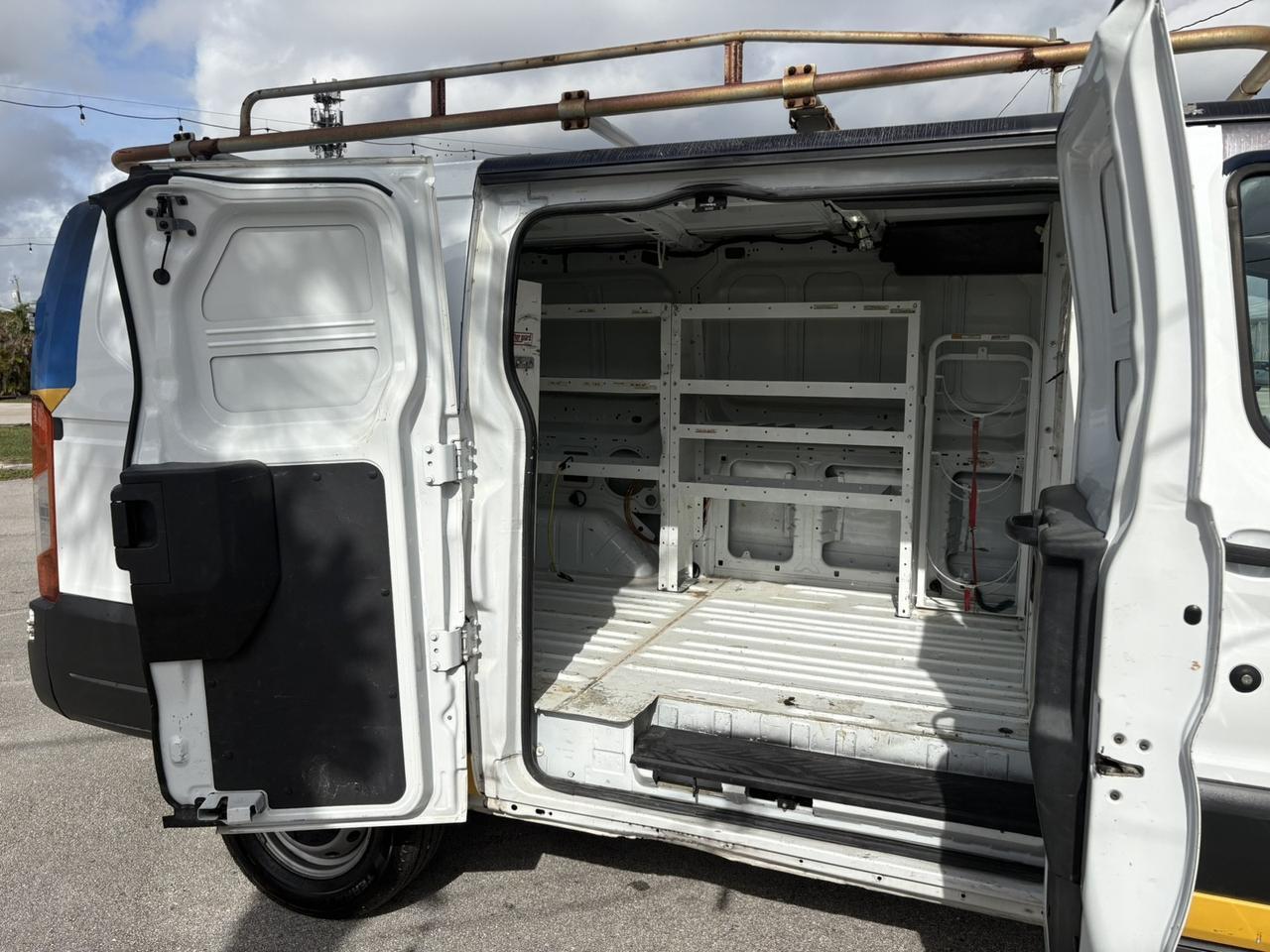 Ford Transit Van - Thumbnail 5