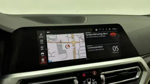 BMW 3 Series 330I - Thumbnail 6