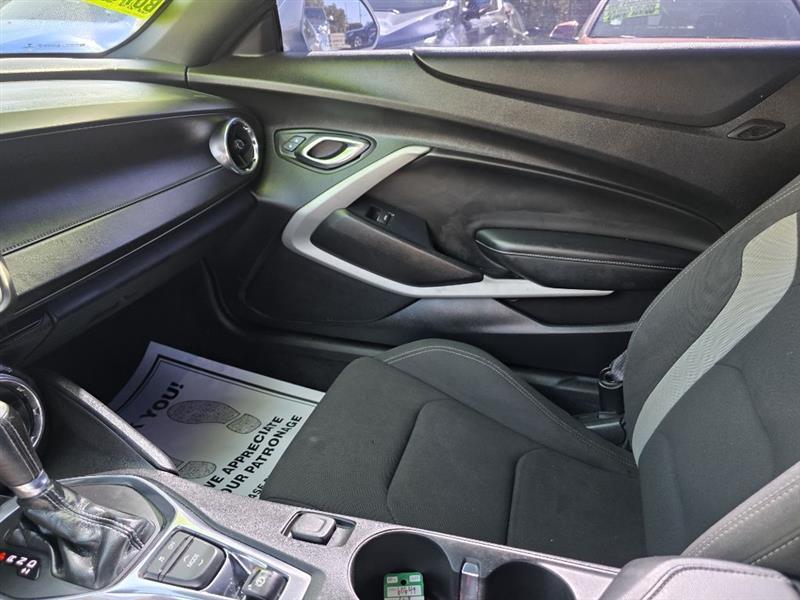 Chevrolet Camaro1Lt Coupe 8A - Thumbnail 17