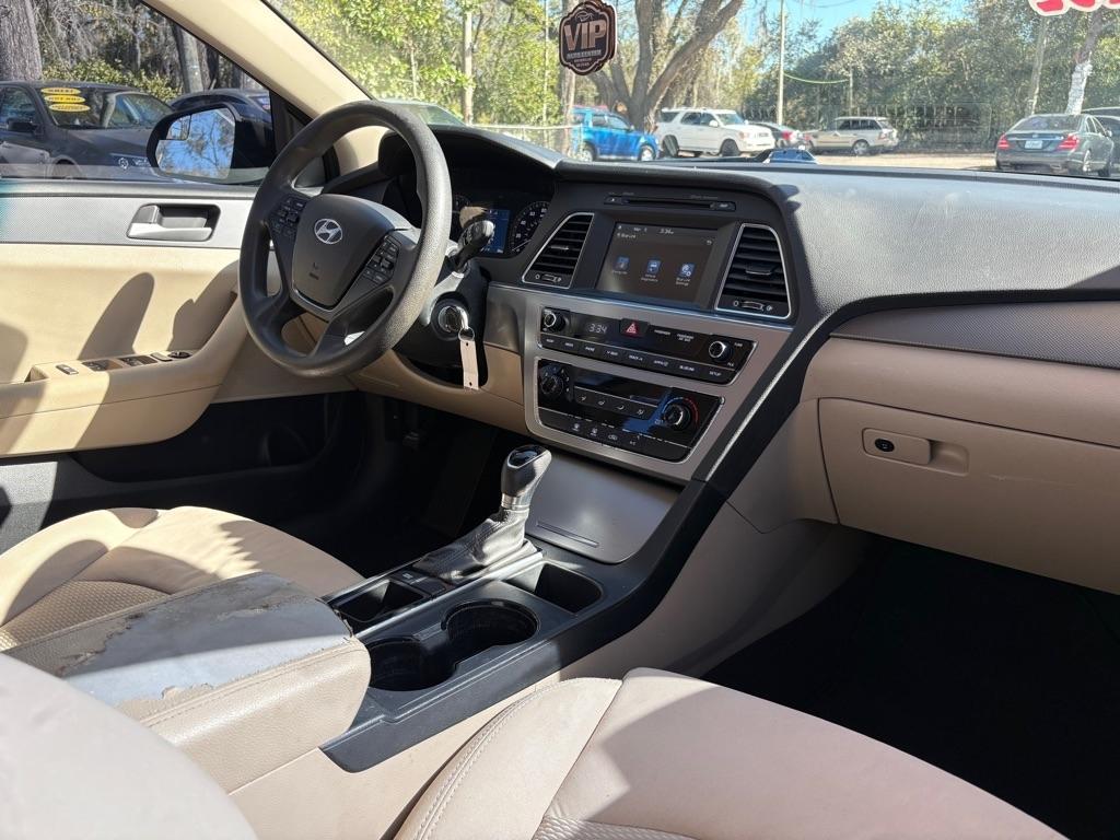 Hyundai Sonata Se - Thumbnail 20