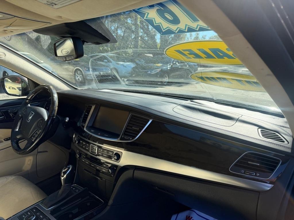 Hyundai Equus Signature - Thumbnail 2