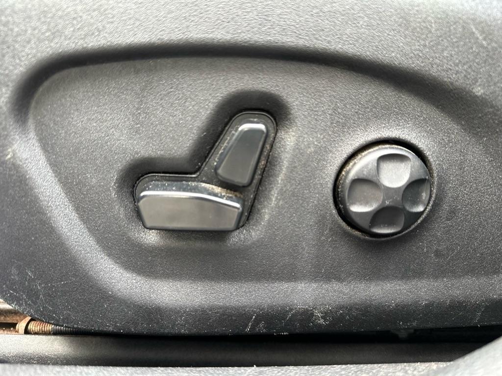 Chrysler 200 S - Thumbnail 15