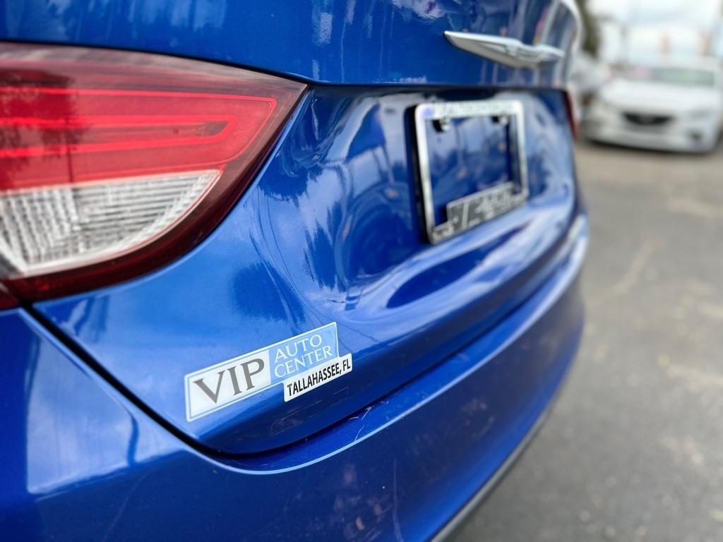 Chrysler 200 S - Thumbnail 11