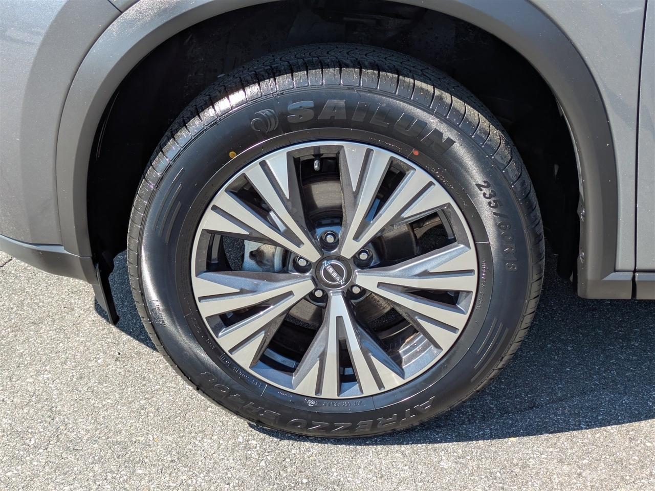 Nissan Roguesv - Thumbnail 10