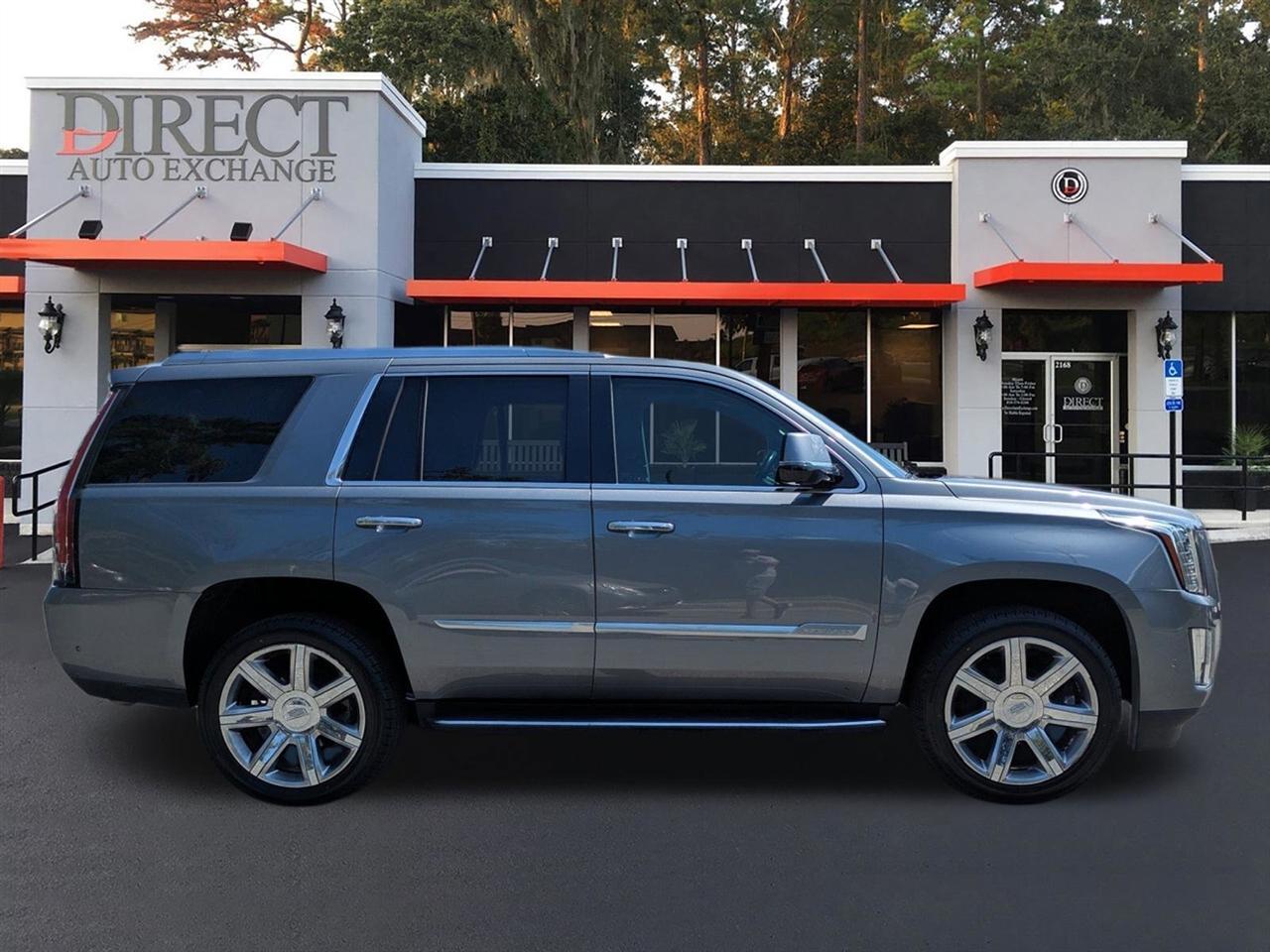 Cadillac Escaladeluxury 2Wd - Thumbnail 3