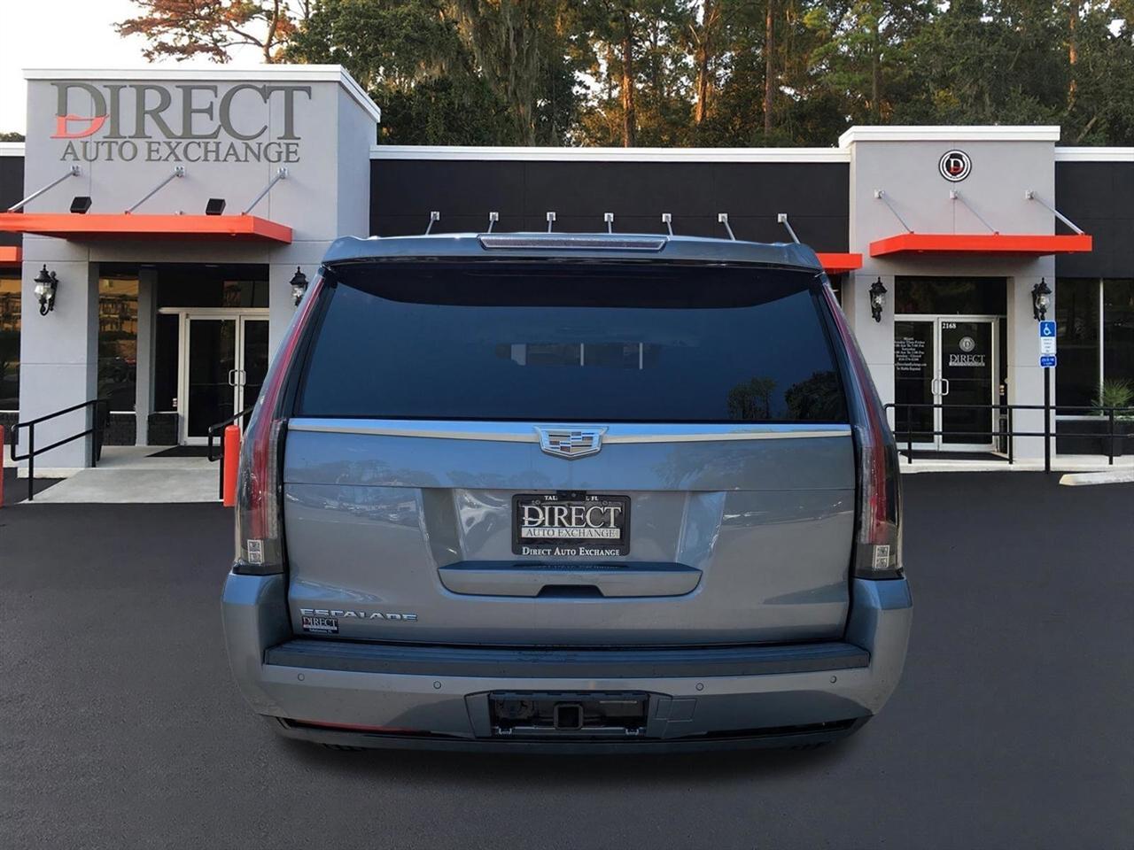 Cadillac Escaladeluxury 2Wd - Thumbnail 5